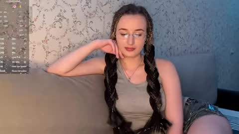 Kate online show from May 2026 07:21:01 PM
