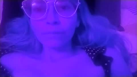 JuliaMack online show from October 2025 02:50:02 AM