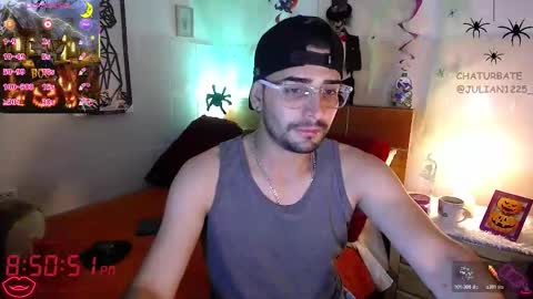 Snapshot of julian1225_ chatting on October 2025 01:50:02 AM Julian online show from October 2025 01:50:02 AM