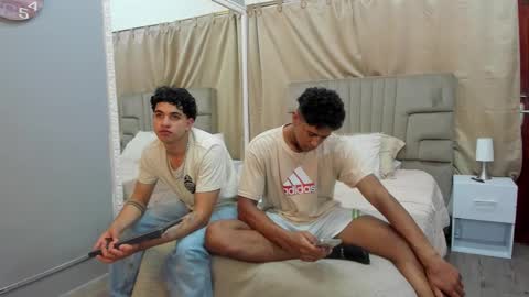 Snapshot of julian_billy chatting on February 2025 05:57:02 PM julian billy online show from February 2025 05:57:02 PM