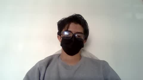 Snapshot of julian_mora7 chatting on February 2025 11:04:02 PM Julian Mora online show from February 2025 11:04:02 PM