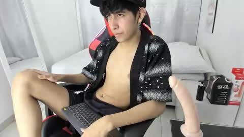 Snapshot of julian_xp chatting on March 2026 07:31:01 PM Julian online show from March 2026 07:31:01 PM