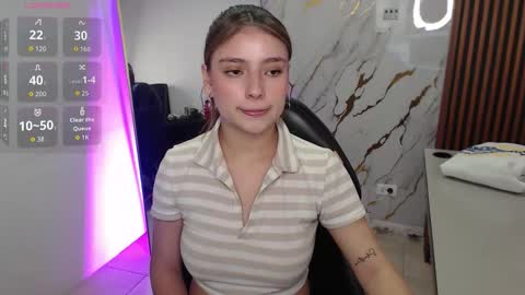 juliana_diamond_ online show from March 2026 03:23:02 AM