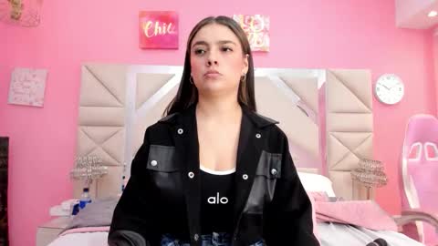 juliana_diamond_ online show from May 2026 03:03:02 AM