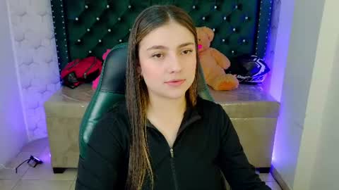 juliana_diamond_ online show from June 2026 03:05:01 AM