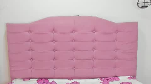 Juliana online show from November 2025 11:54:02 AM