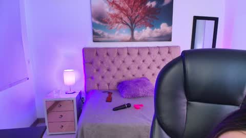  JULIANA CASTRO online show from November 2025 11:40:02 AM