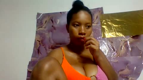 Julianah online show from July 2026 11:20:02 PM