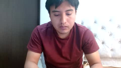 Julian online show from March 2026 06:04:01 PM