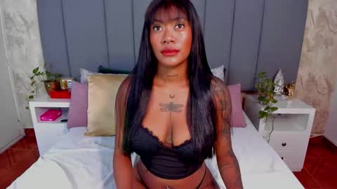 Snapshot of julianamiller chatting on September 2025 03:10:02 AM juli online show from September 2025 03:10:02 AM