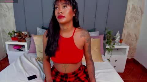 Snapshot of julianamiller chatting on October 2025 12:55:01 AM juli online show from October 2025 12:55:01 AM