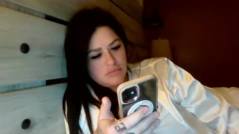 Snapshot of julianaxxxrose chatting on January 2025 12:57:02 PM Texas Mamasita online show from January 2025 12:57:02 PM