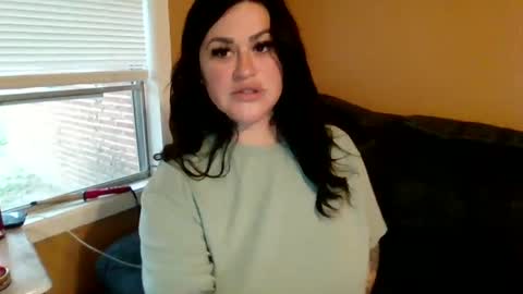 Snapshot of julianaxxxrose chatting on January 2025 05:48:01 PM Texas Mamasita online show from January 2025 05:48:01 PM