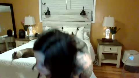 Snapshot of julianaxxxrose chatting on February 2025 12:24:01 PM Texas Mamasita online show from February 2025 12:24:01 PM