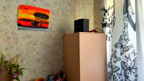 Viola online show from April 2026 12:22:02 AM