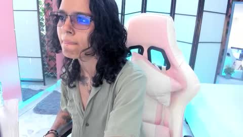 Snapshot of julianne_7 chatting on February 2026 08:50:01 PM julianne_7 online show from February 2026 08:50:01 PM