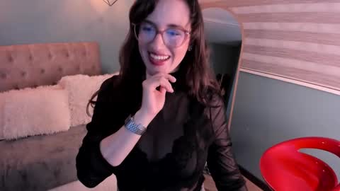 Snapshot of julianne__ chatting on October 2025 04:31:01 AM Julianne online show from October 2025 04:31:01 AM