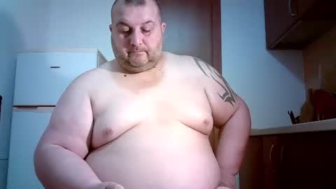 Juliano online show from May 2026 01:03:02 AM