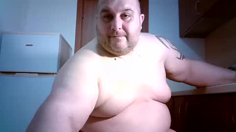 Juliano online show from June 2026 12:02:02 AM
