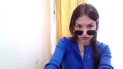 Julia online show from July 2026 01:52:01 PM