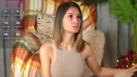 Snapshot of juliarichard chatting on November 2025 06:01:02 AM Julie online show from November 2025 06:01:02 AM