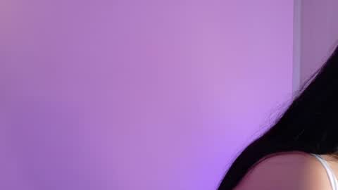 Juliet Bennet online show from June 2026 02:28:01 AM