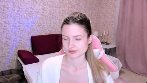 Snapshot of julie_flores chatting on January 2025 05:58:01 PM Julie online show from January 2025 05:58:01 PM