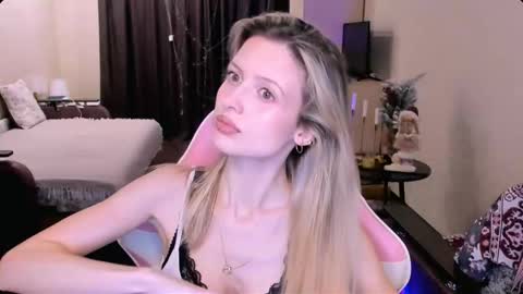 Julie online show from January 2026 04:01:01 PM