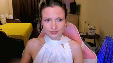 Julie online show from February 2026 03:35:02 PM