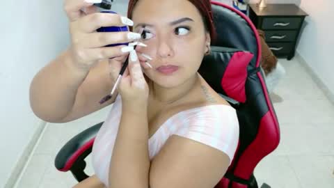   julieta online show from June 2026 07:44:01 AM