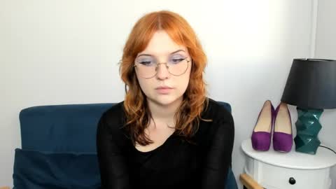 juliegentle online show from July 2026 03:21:02 PM