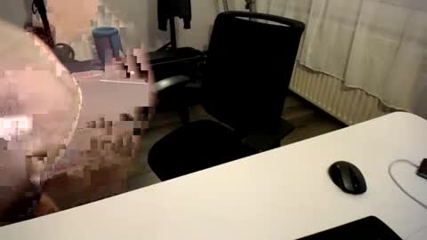 Snapshot of julienneedyou chatting on December 2024 07:06:02 AM julienneedyou online show from December 2024 07:06:02 AM