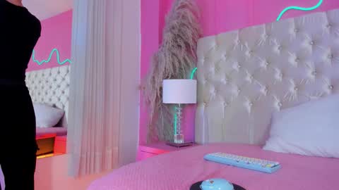 Snapshot of julieta_cortes__ chatting on March 2026 11:43:02 AM Julieta online show from March 2026 11:43:02 AM