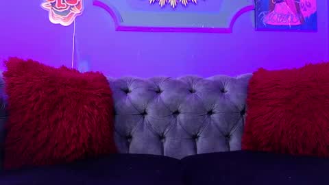  Julieta  online show from February 2025 11:49:01 AM