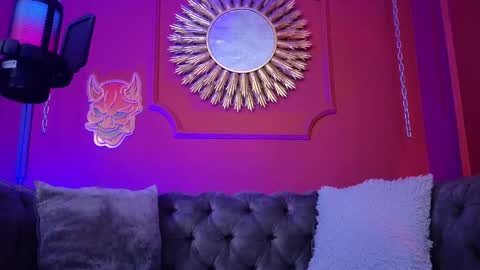  Julieta  online show from February 2026 12:01:02 PM