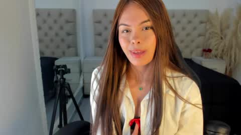 julietabang online show from April 2026 01:37:01 PM
