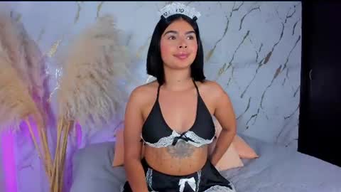 Julieth Gomez online show from July 2026 02:38:02 AM