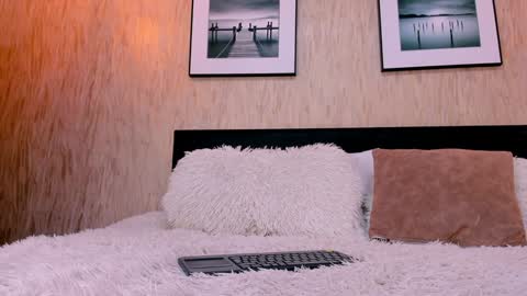 Snapshot of julietahazze chatting on December 2024 03:09:02 PM andara velez online show from December 2024 03:09:02 PM