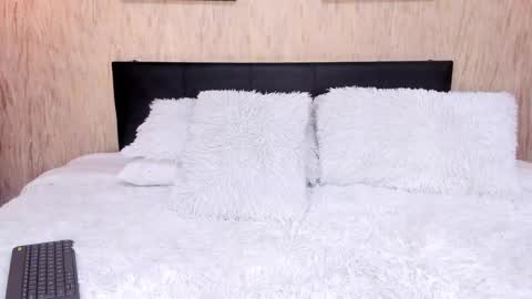 Snapshot of julietahazze chatting on February 2025 04:22:02 PM andara velez online show from February 2025 04:22:02 PM