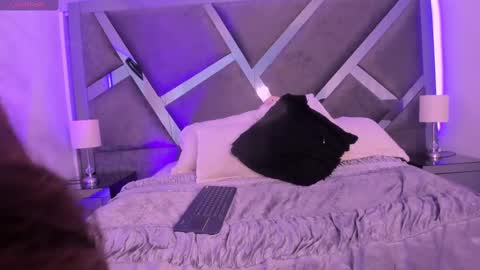 Snapshot of julietahazze chatting on February 2025 08:17:01 AM andara velez online show from February 2025 08:17:01 AM