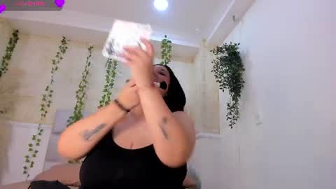 julietakane online show from July 2026 10:23:01 PM