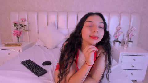 Juli online show from February 2026 02:10:01 PM