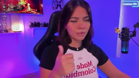 Julieta  online show from March 2026 07:29:01 PM