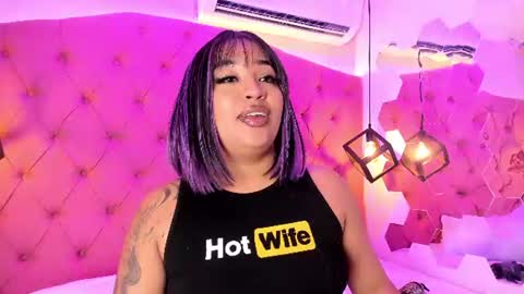Julieta online show from July 2026 12:05:01 AM