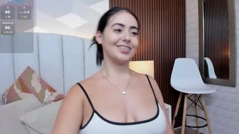 Snapshot of julietasantos__ chatting on November 2025 06:52:01 PM Julieta Santos online show from November 2025 06:52:01 PM