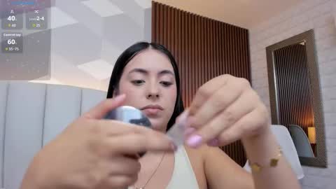 Snapshot of julietasantos__ chatting on November 2025 06:42:02 PM Julieta Santos online show from November 2025 06:42:02 PM