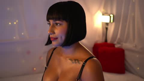 Snapshot of julietawinona chatting on January 2025 08:11:02 PM julietawinona online show from January 2025 08:11:02 PM