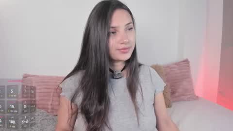 Snapshot of julieth1_ chatting on June 2026 07:13:01 PM . online show from June 2026 07:13:01 PM
