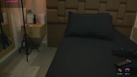 julieth_rojas online show from July 2026 04:30:02 AM