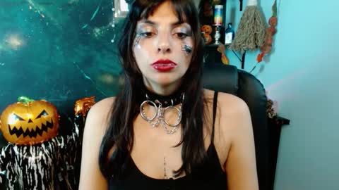    online show from October 2025 02:42:02 AM